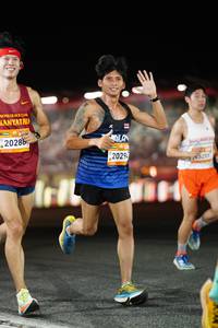 BIB: 
                            <button type="button" onclick="openModal(23728285)" class="btn btn-primary btn-sm float-right btn-popup" data-toggle="modal" data-target=".modal-high-quality">
                        <i class="fas fa-shopping-cart"></i> Add to Cart
                    </button>
                                            <button type="button" onclick="isThisMe(23728285, true)" class="btn btn-success btn-sm float-right btn-popup btn-isme hidden" data-toggle="tooltip" data-placement="bottom" title="นี่คือรูปของคุณใช่ไหม คลิกที่นี่เพื่อเอาเข้าอัลบั้ม">
                        <i class="fas fa-plus"></i> Add to album
                    </button>
                    <button type="button" onclick="isThisMe(23728285, false)" class="btn btn-warning btn-sm float-right btn-popup btn-isnotme hidden">
                        <i class="fas fa-ban"></i> Remove from album
                    </button>